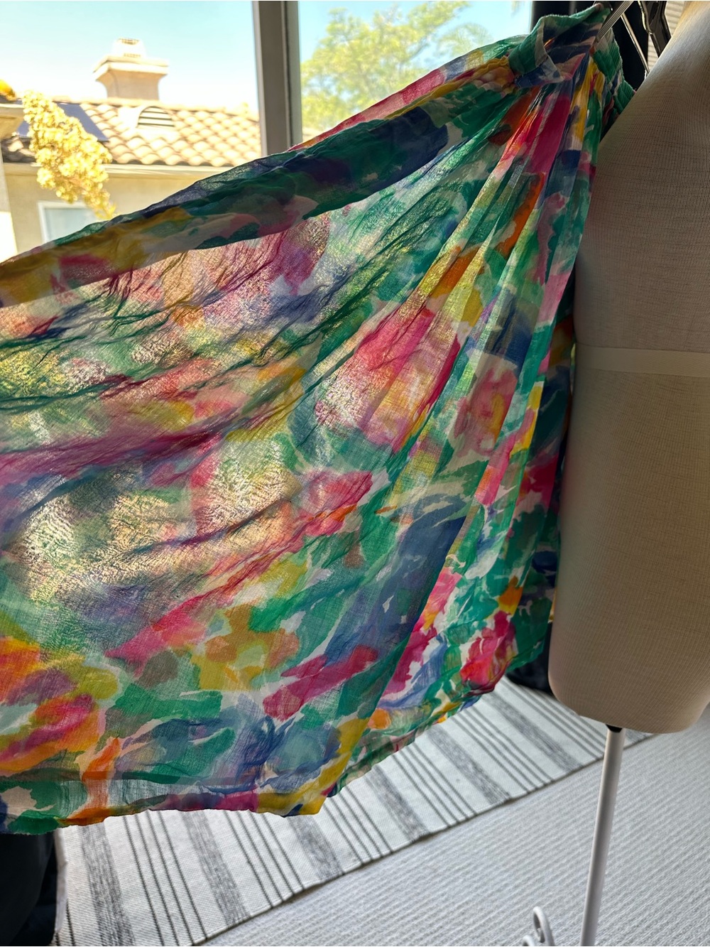 Mixit vibrant sheer skirt, size large - Picture 5 of 11